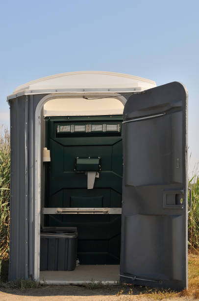 Best High-end porta potty rental  in Oswego, KS